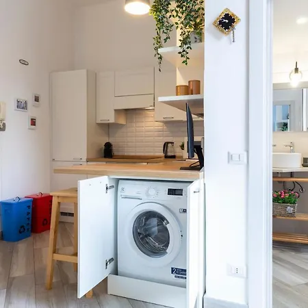 Apartment Mezzofanti - Tre Ponti Milan