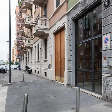 Mezzofanti - Tre Ponti Apartment Milan