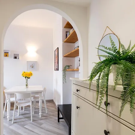 Apartment Mezzofanti - Tre Ponti
